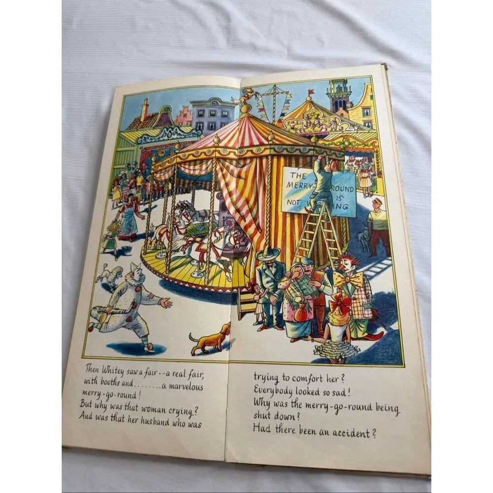 3 LITTLE HORSES AT THE KING'S PALACE by Piet Worm. New York: Random House 1959